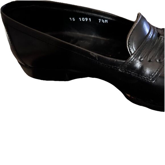 VTG JOHNSTON & MURPHY 151091 HAYES MEN SHOES 7.5M BLACK LEATHER TASSEL SLIP ON main image 4